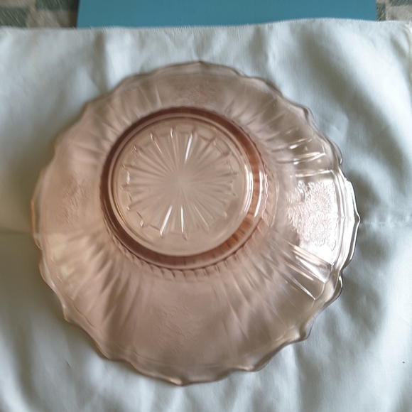 Pink Depression Glass Bowl - Picture 2 of 4